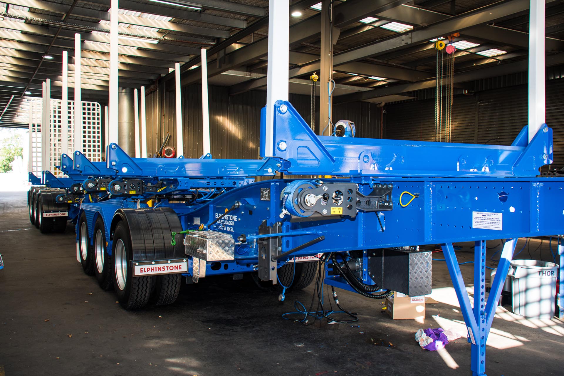 Elphinstone Introduces Self Loading Log Trailers Australian Roadtrains